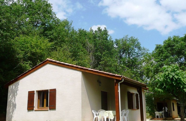 Comfortable house with terrace in south Dordogne