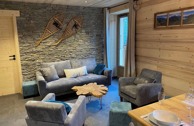 COMFORTABLE MOUNTAIN APARTMENT - SKIING AND HIKING - VAL-CENIS - 8 PERS