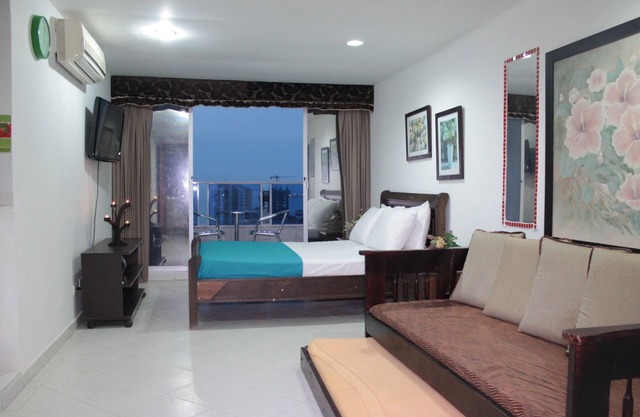 Comfortable studio apt. in El Laguito