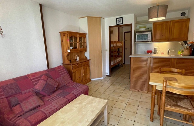 Comfortable studio with balcony, for 4 people in Samoëns