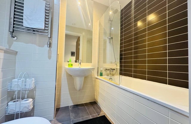 Comfy and Cozy 2Bedroom Apartment - 902