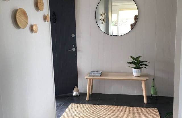 Comfy and refurbished beach house in Old Lonsdale.