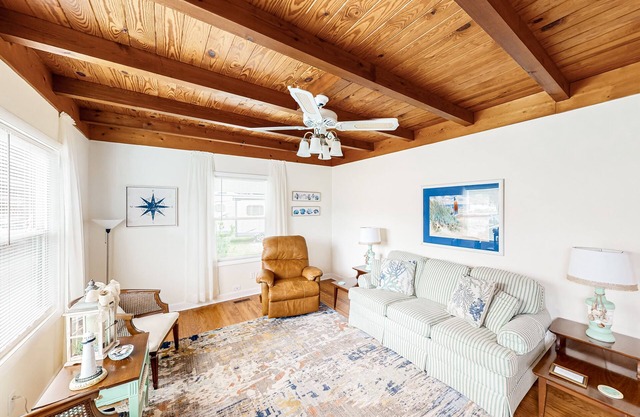 Comfy beach home with central AC, private W/D, and short walk to beach access