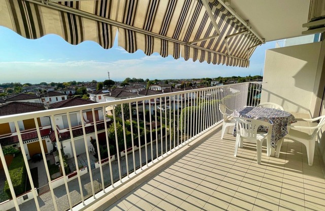Comfy flat with terrace 250mt from the sea
