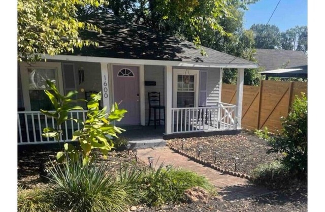 Comfy Home - Minutes to Uptown Charlotte