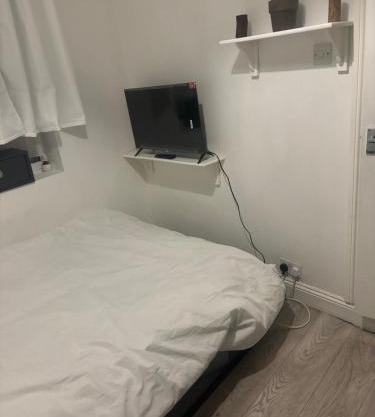 Comfy Studio Flat