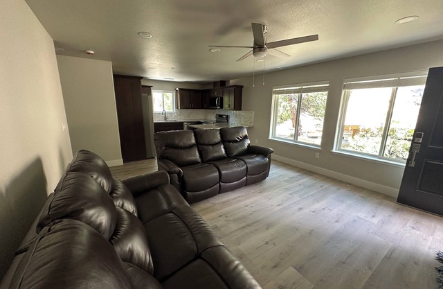 COMING SOON! 2-bedroom Apartment Unit 1 in peaceful Shaver Lake!