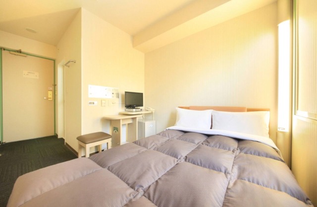 Compact double room smoking plan with basic break/Kanazawa Ishikawa