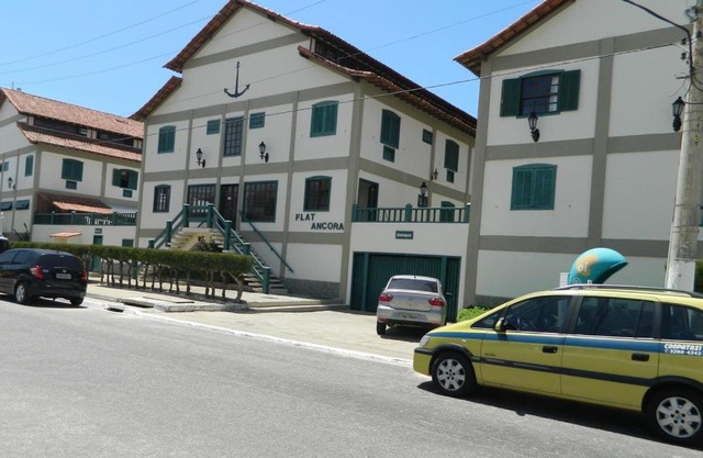 Cond. Hotel Âncora em frente Praia do Peró