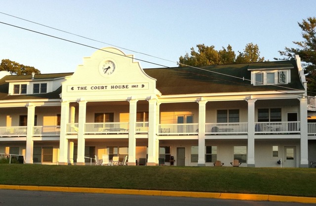 Condo In A Historical Courthouse In Beulah & Steps Away From Crystal Lake Beach