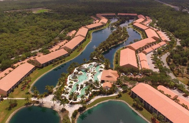 Condo with Lake View ! Great Community Pool !
