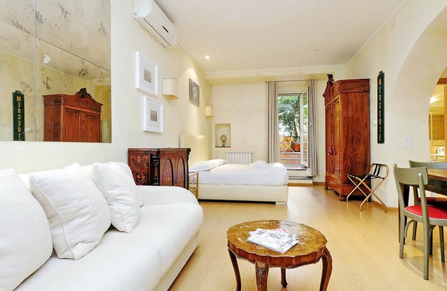 Conservatorio Studio Apartment