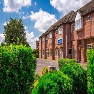 Consort Hotel