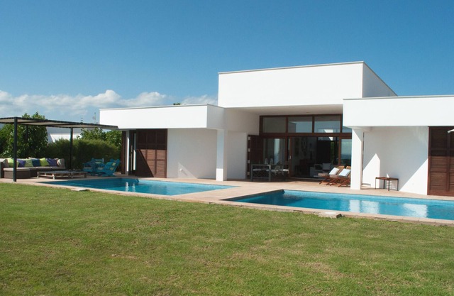 Contemporary luxury villa with sea view, large swimming pool, close to airport