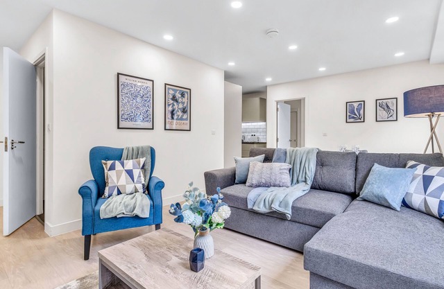 ContractorGem,2bed,free parking
