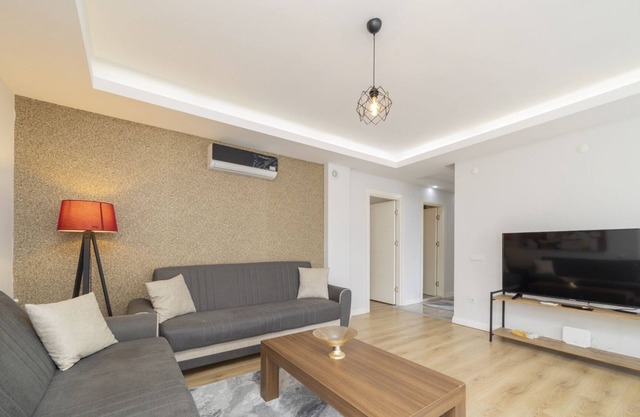 Convenient Flat w Balcony Near Konyaalti Beach