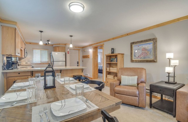 Convenient Winter Park Condo - 3 Mi to Resort!