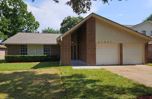 Cool 3-bedroom house with AC in Katy