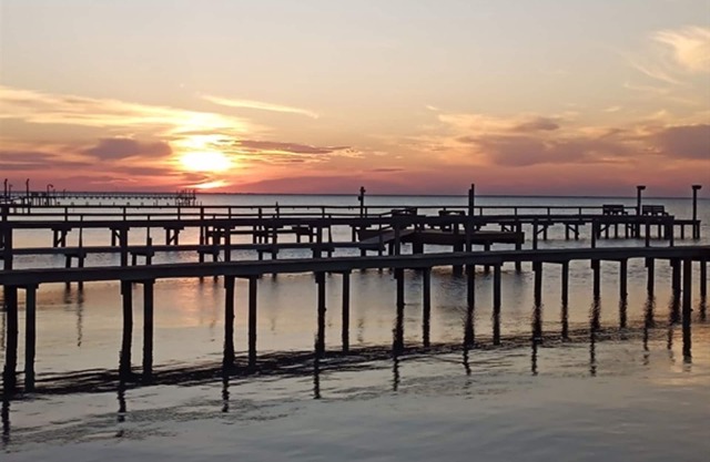 Copano Comfort, Bayfront with GREAT FALL RATES!