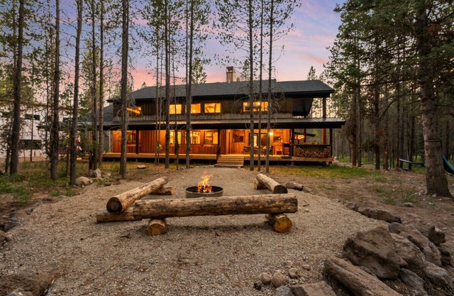 Copper Cowboy |Luxury Lodge w/Private Dock Access