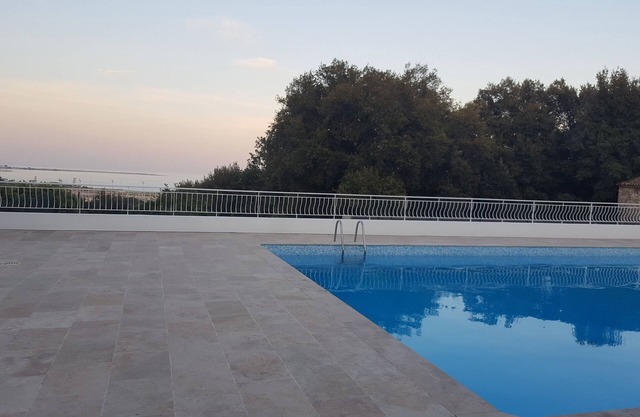 Coquet 2 Pièces Proche Plages, Terrasse - Piscine et Tennis Dans la Résidence