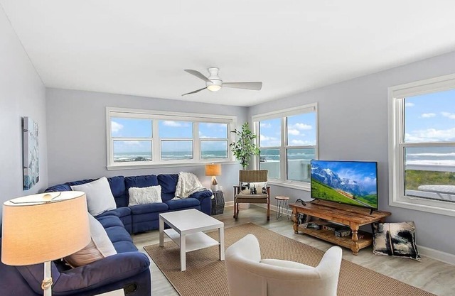 Coquina Village | Wren Beach Rentals by Portoro