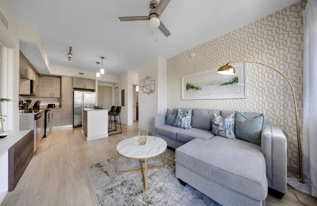 Coral Haven in DTWN 3 Min From Las Olas