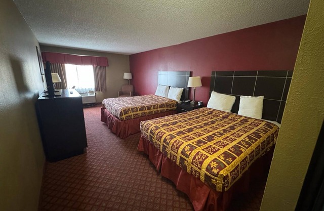 Coratel Inn & Suites Santa Fe OKC Deluxe 2 Double Beds Smoking