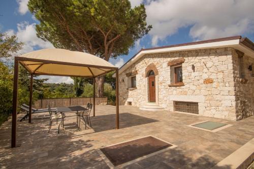 Corbezzolo Villa Capelvenere