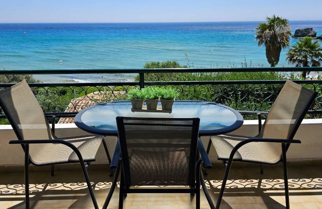 Corfu Glyfada Menigos Resort