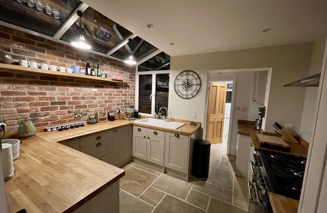 Cormorant Cottage - Stylish 2 bed, 2 bath Georgian cottage in Lymington