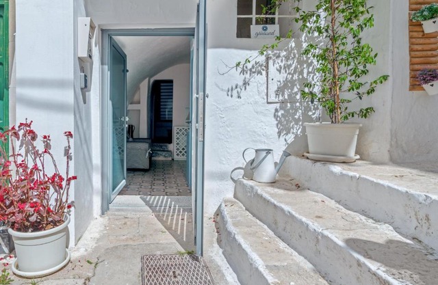Corso Mazzini White Houses