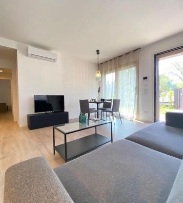 Cortemaggiore 4D Luxury-Flexrent Abissinia