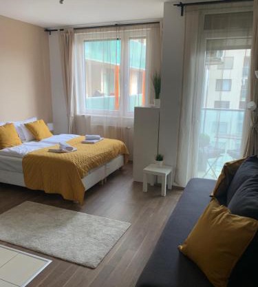 Corvin Sun Downtown Apartment
