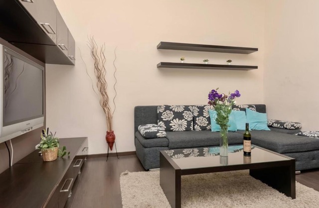 Corvina Apartment Budapest with FREE Private Parking