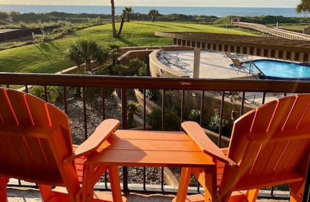 Costa Crinks · On the beach! Breathtaking views! Great location!