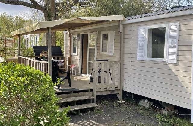 Cosy air-conditioned mobile home on Lake Mimizan/Aureilhan