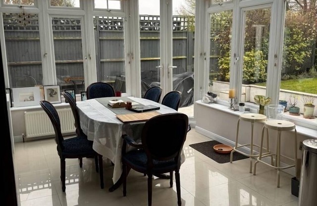 Cosy and lovely 4-Bed House in Stanmore