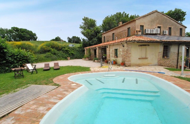 Cosy apartment for 2 guests with WIFI, pool, A/C, TV, patio, pets allowed and panoramic view