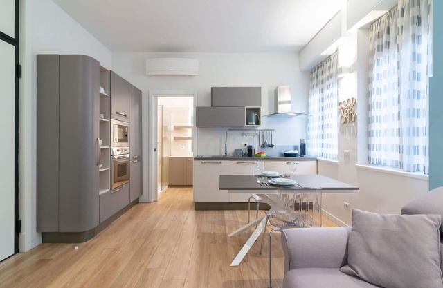Cosy apartment for 2 guests with WIFI, A/C, TV and panoramic view