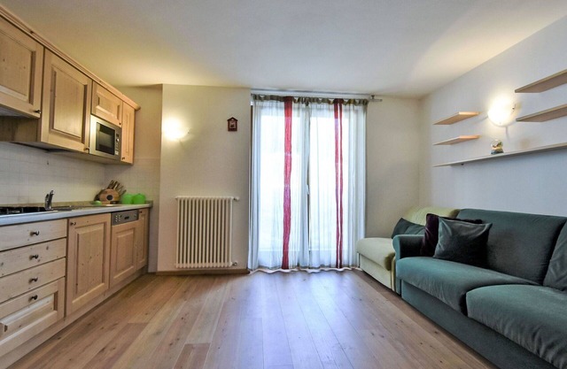 Cosy apartment for 2 people with WIFI, TV, pets allowed and parking