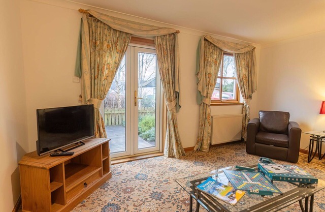 Cosy apartment for 4 people with TV, terrace and parking
