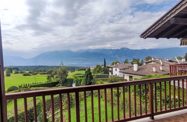 Cosy apartment for 5 people with WIFI, TV and terrace