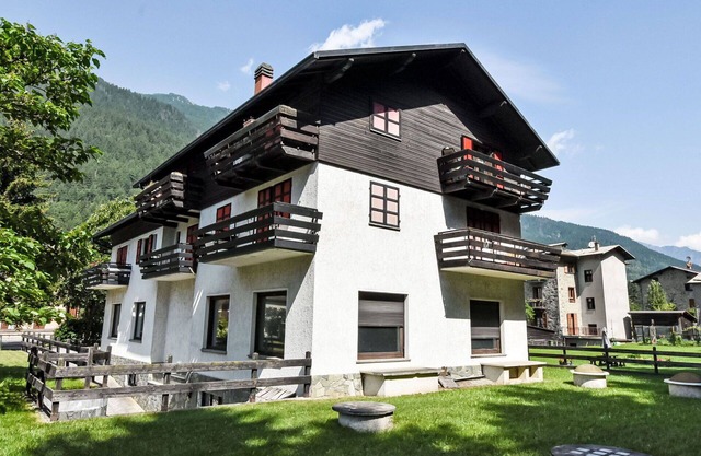 Cosy apartment for 3 guests with WIFI, TV, terrace and pets allowed