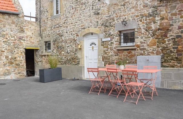 Cosy apartment in villa for 4 guests with WIFI and pets allowed