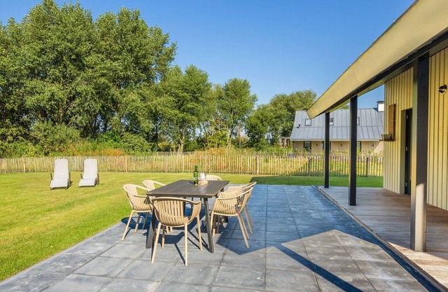 Cosy apartment in villa for 6 guests with WIFI, TV and parking