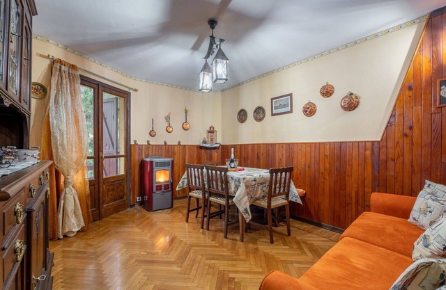 Cosy apartment for 4 people with WIFI, TV, patio and pets allowed
