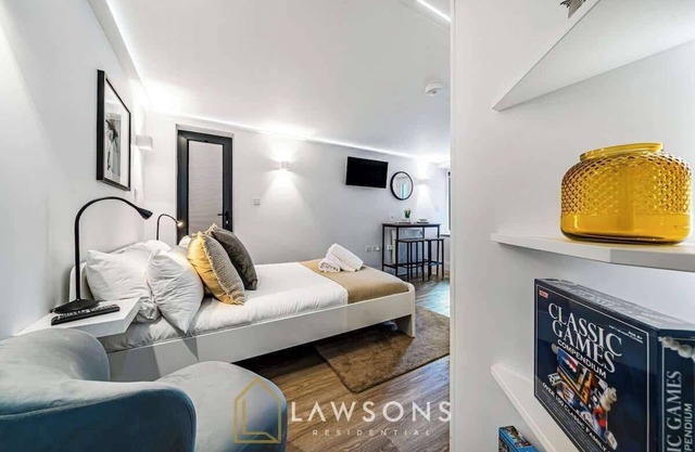 Cosy Living by Lawsons