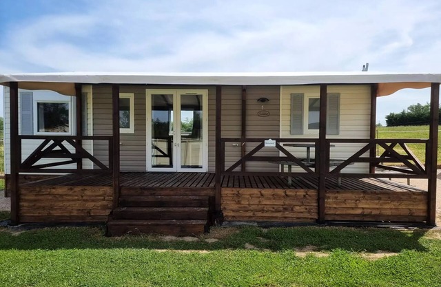 Cosy Mobile-home 6 persons