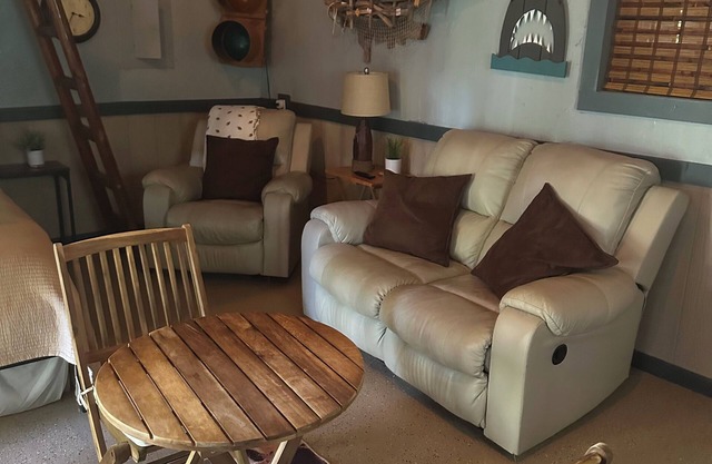 Cotee River Mancave studio with AC in Port Richey